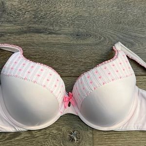 Victoria secret body by Victoria padded perfect coverage pink lace bra 34DD